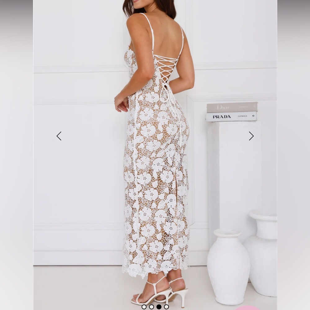Hello Molly - White Floral Lace Dress - Picture 2 of 7